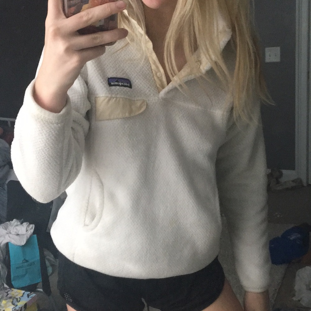 White Patagonia pullover